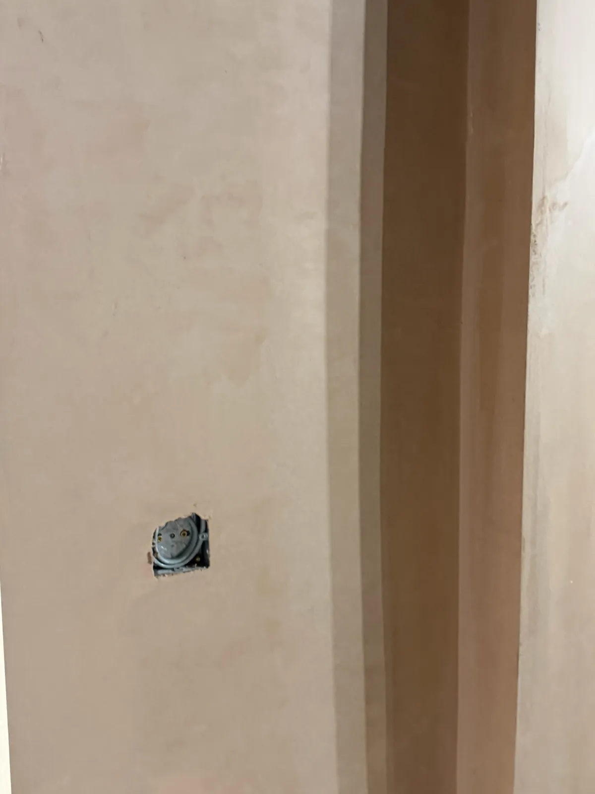 New plaster drying out